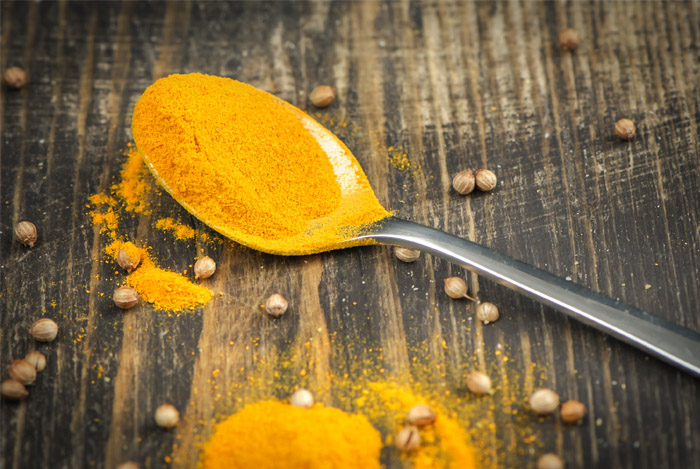 12 Amazing Health Benefits of Eating and Using Turmeric